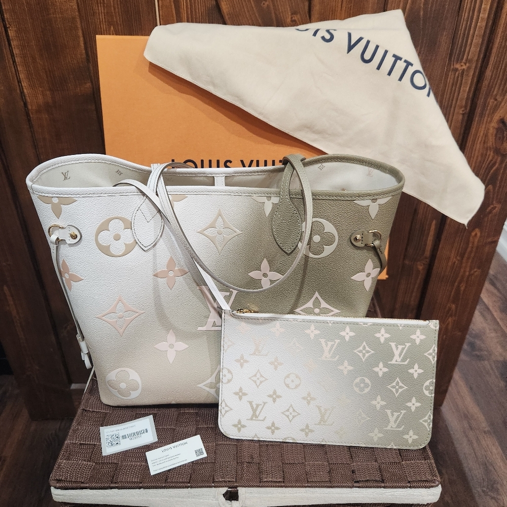 Authentic Louis Vuitton Neverfull MM in Sunset Kahki NWT